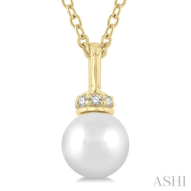 1/20 ctw Petite 6X6MM Cultured Pearl and Round Cut Diamond Crown Fashion Pendant With Chain in 10K Yellow Gold