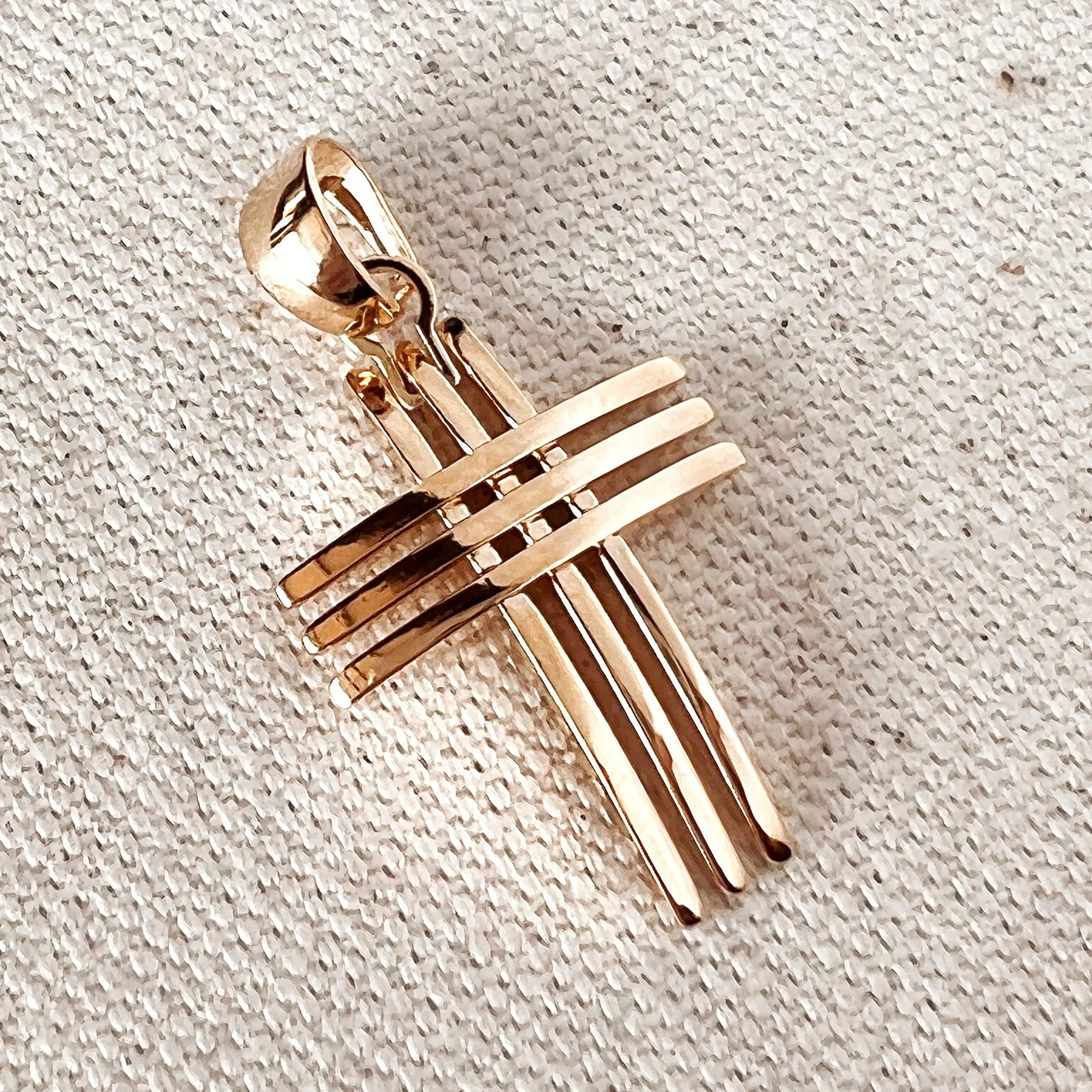 18k Gold Filled Deluxe Unisex Cross Pendant