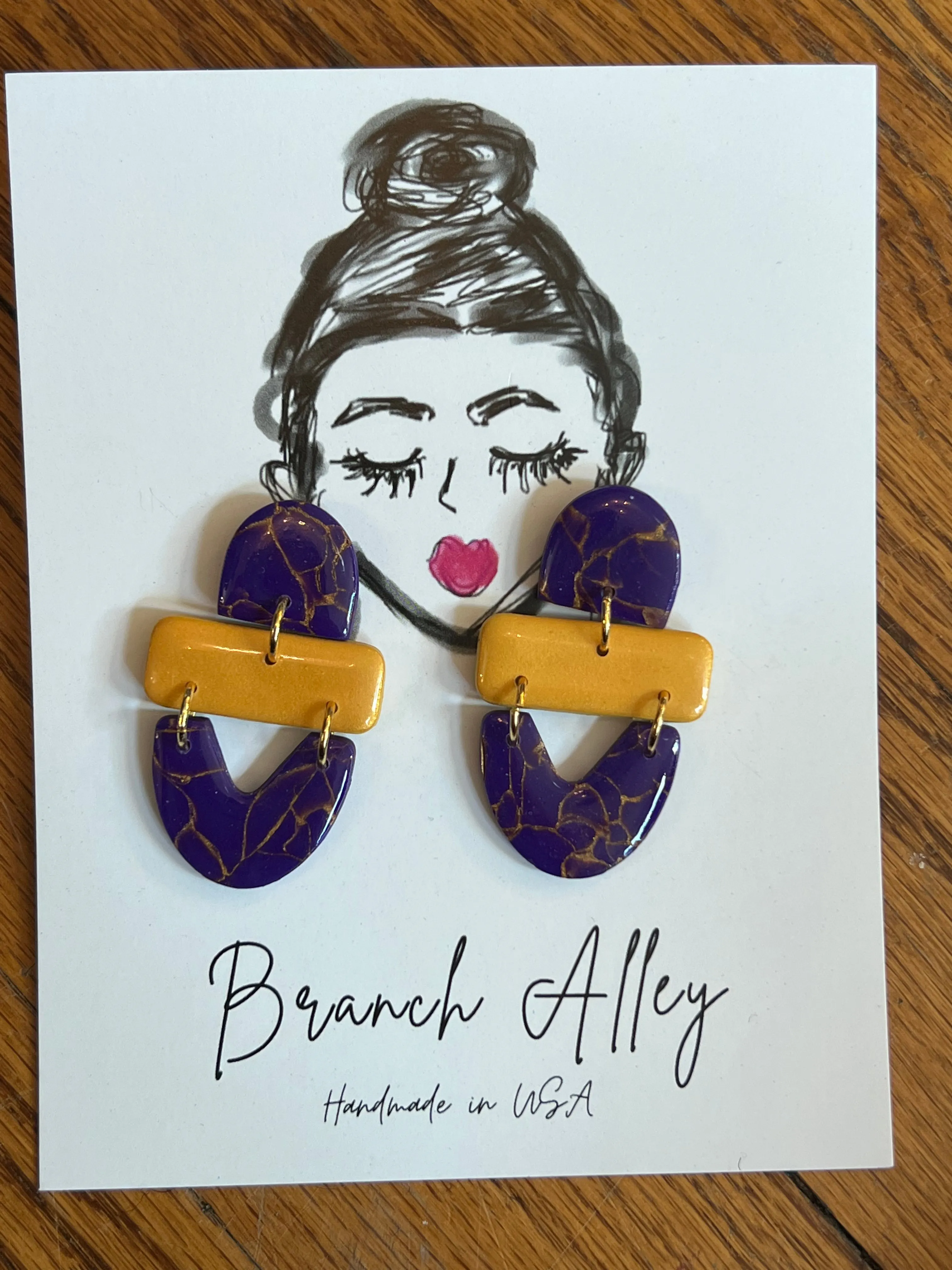 82328 LSU Spotted Jag Earrings