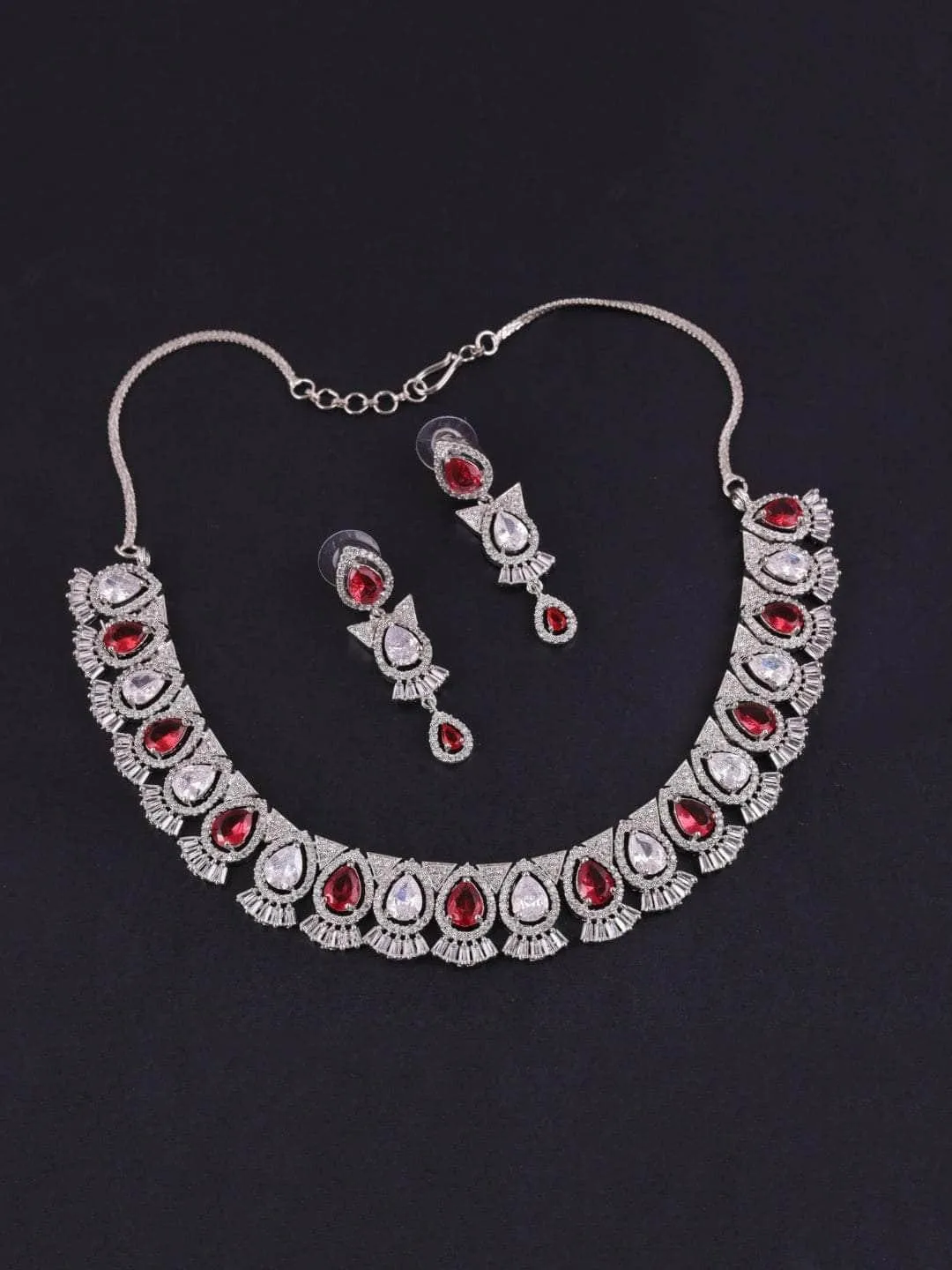 Contemporary Multi American Diamond Jewellery Set