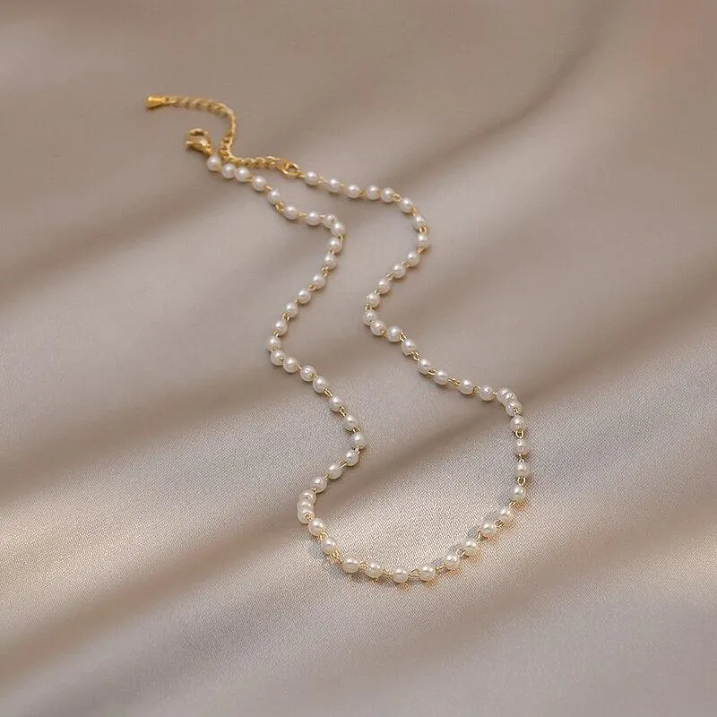 French Romantic Small Pearl Necklace