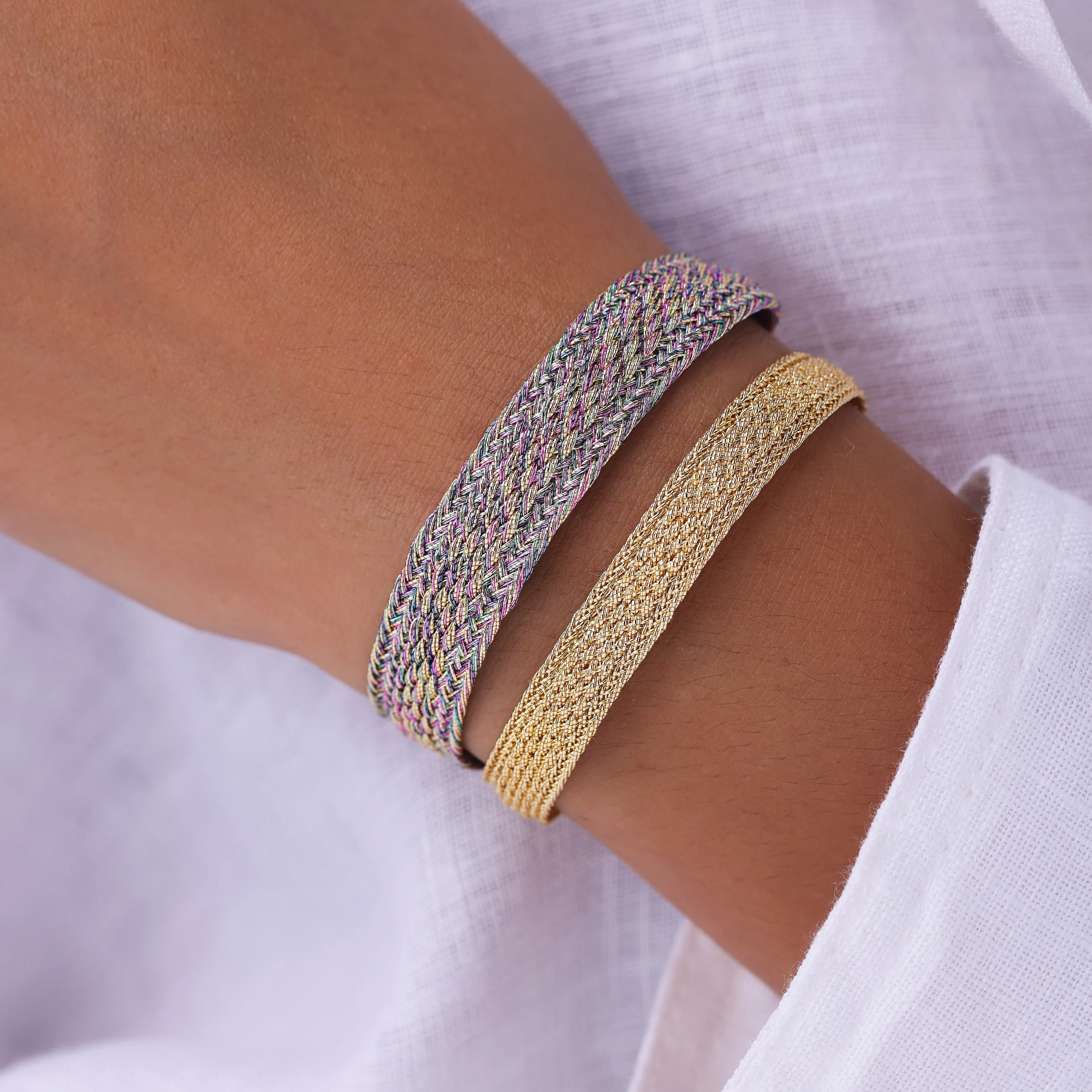 Izy n°1 Bracelet in Gold Plum