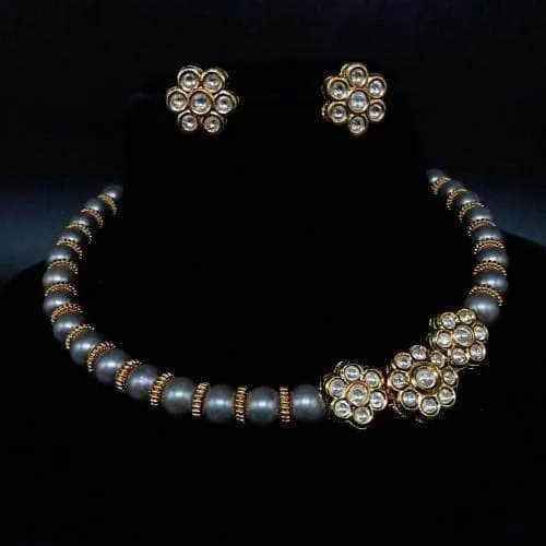 Pearls Kundan Necklace Set