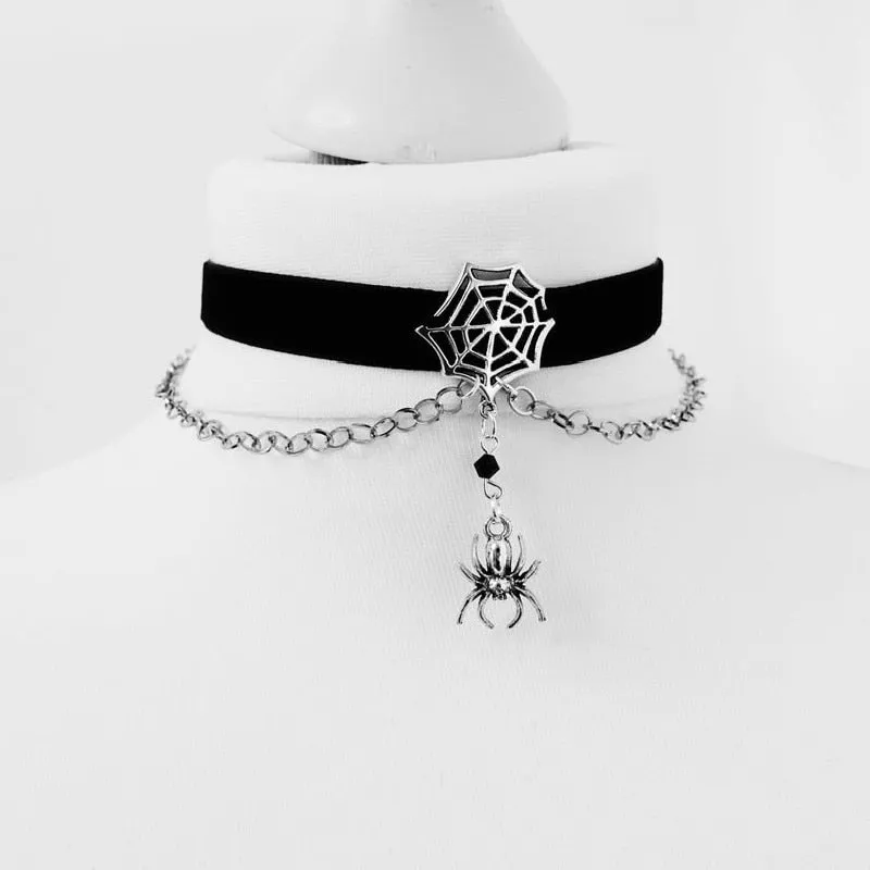 Punk Black Velvet Spiderweb Choker