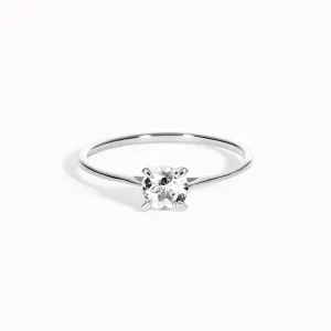 Silver White Topaz Ring - Lilly