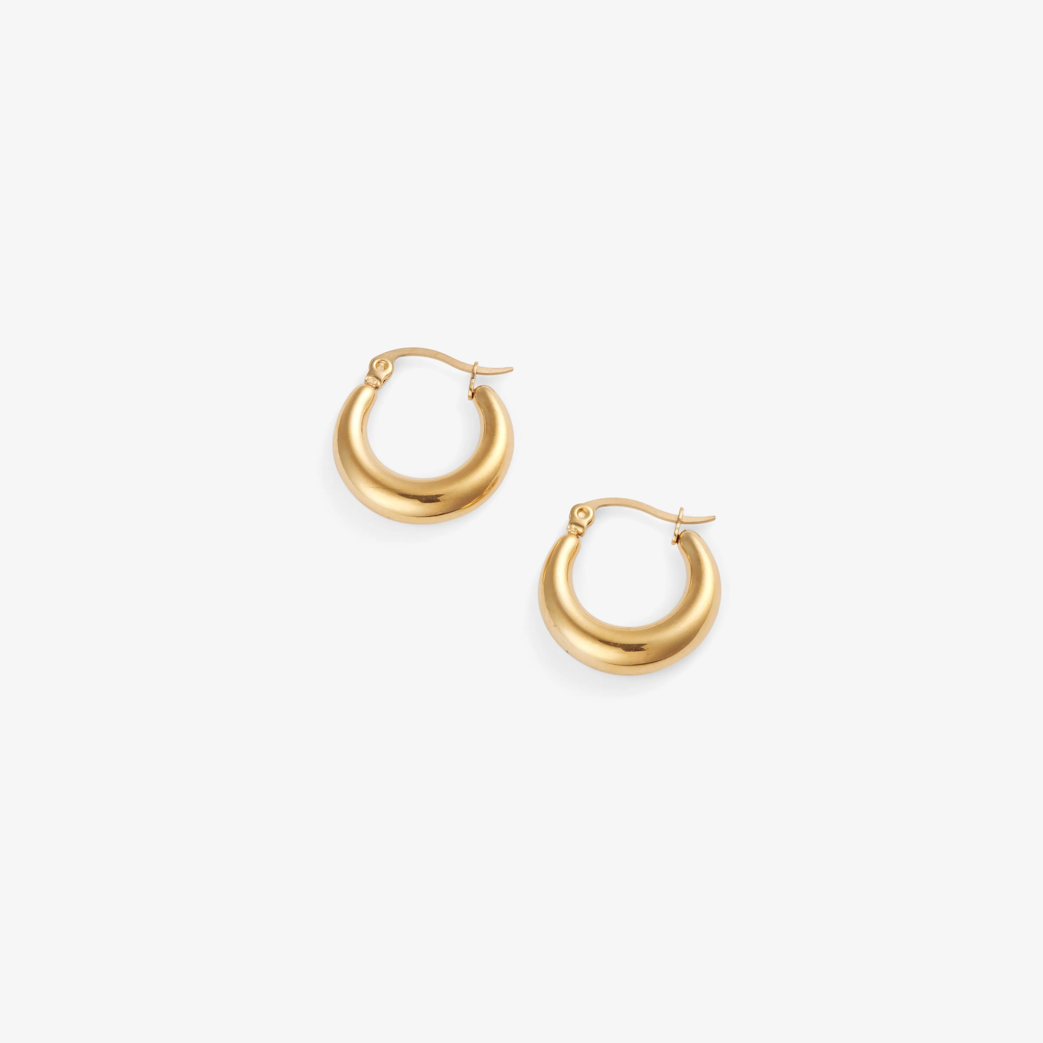 SLEEK HOOPS EARRINGS Gold