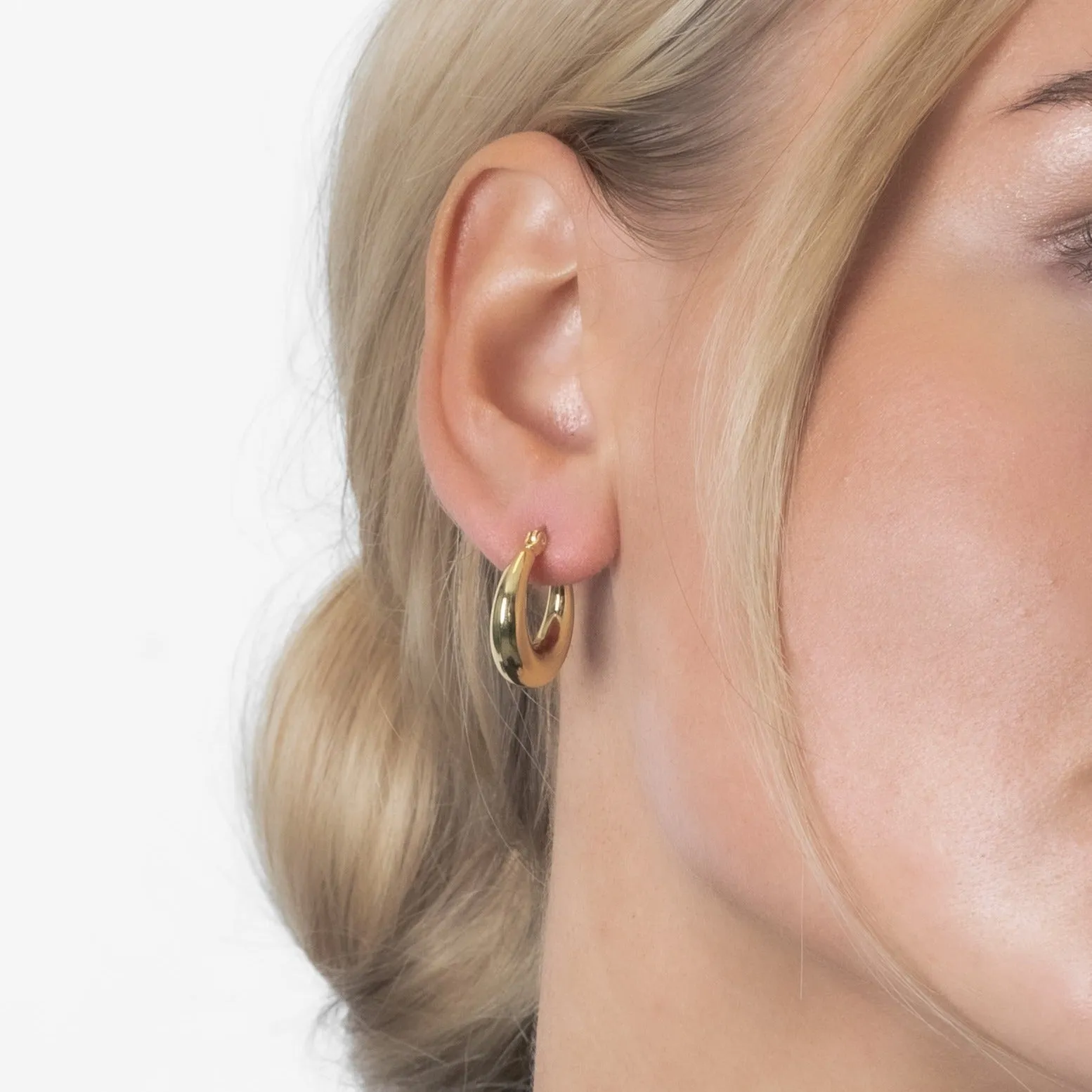 SLEEK HOOPS EARRINGS Gold