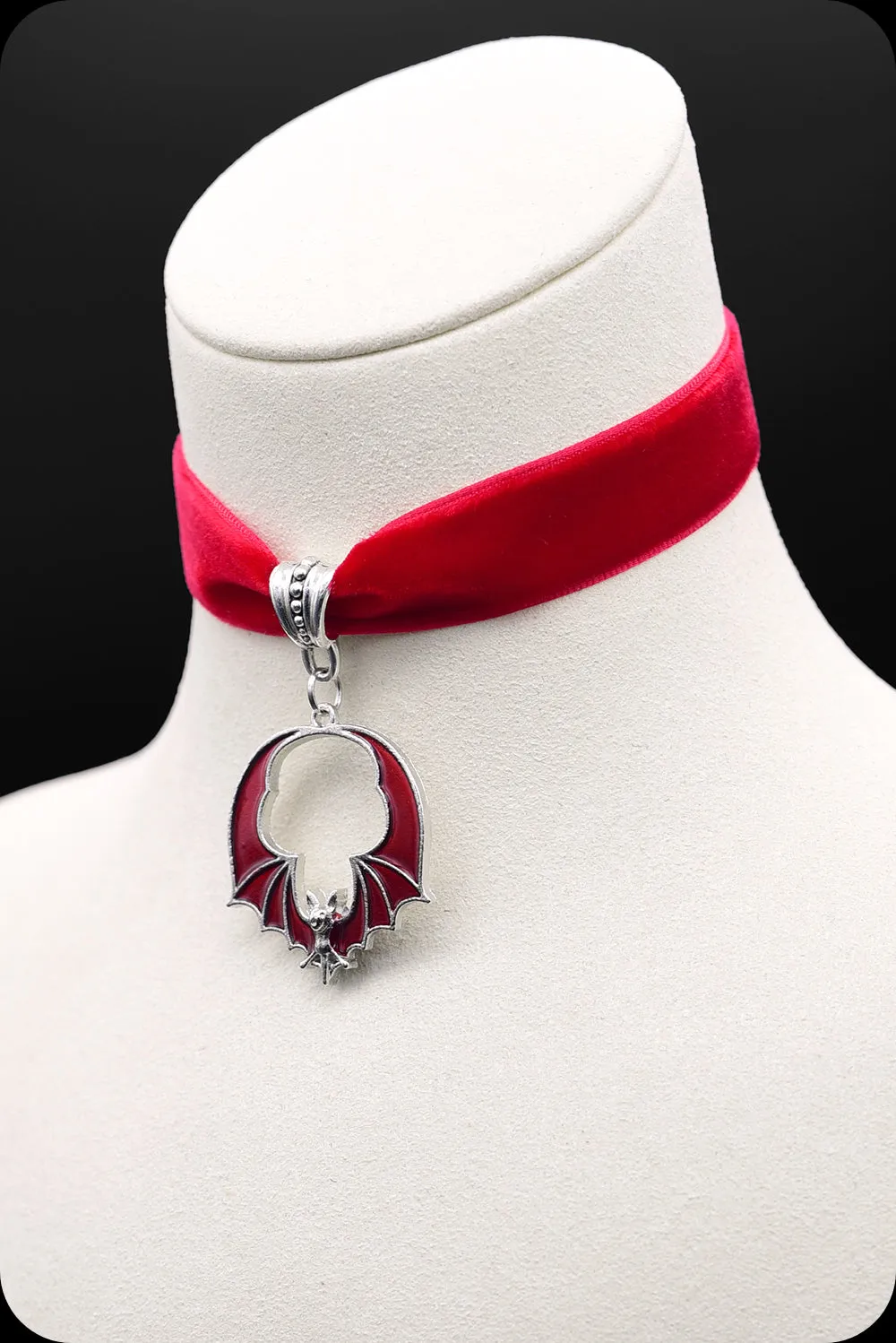 The BAT Silver Red Choker