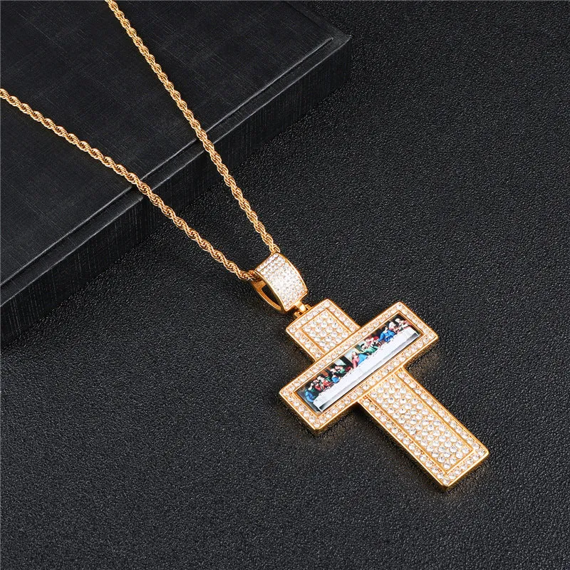 The Last Supper Oil Painting Cross Pendant