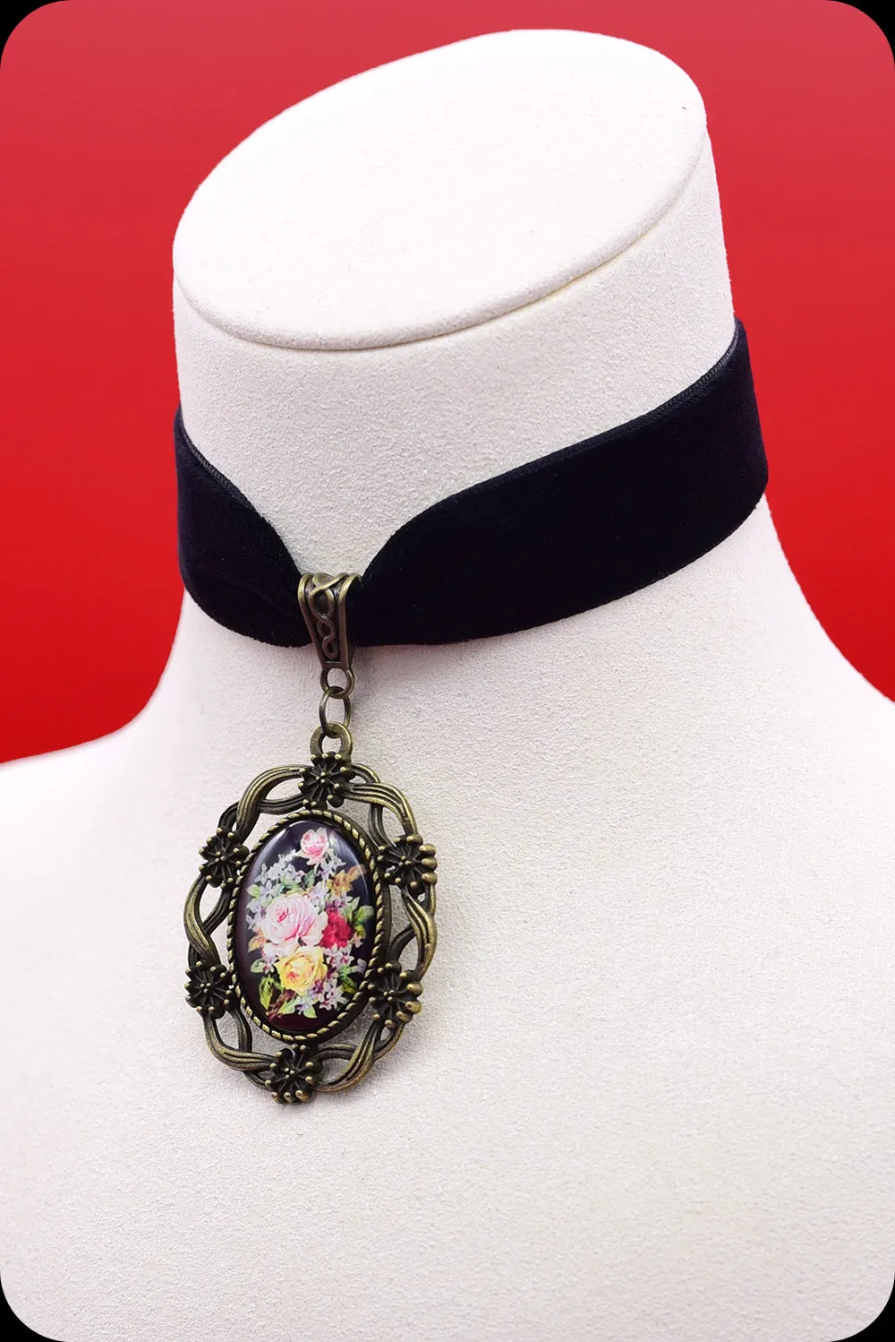 The ROSE Antique Brass Black Choker