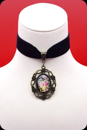 The ROSE Antique Brass Black Choker