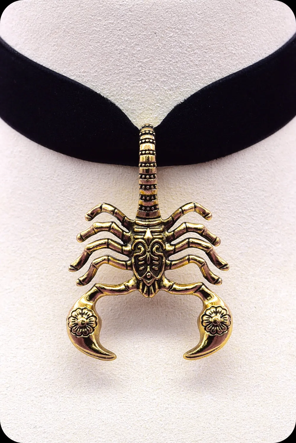 The SCORPION Antique Gold Black Choker