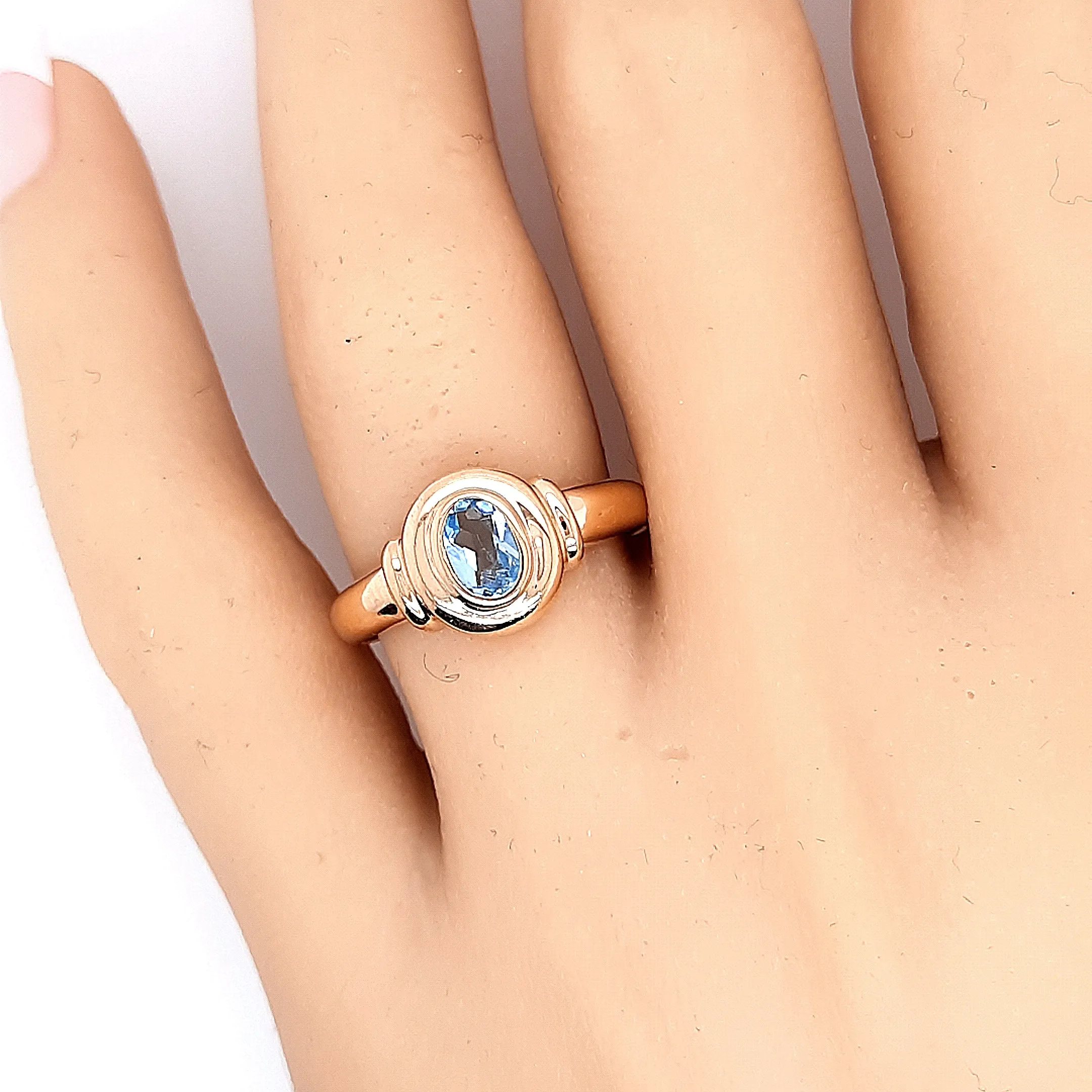 Topaz & Yellow Gold Ring