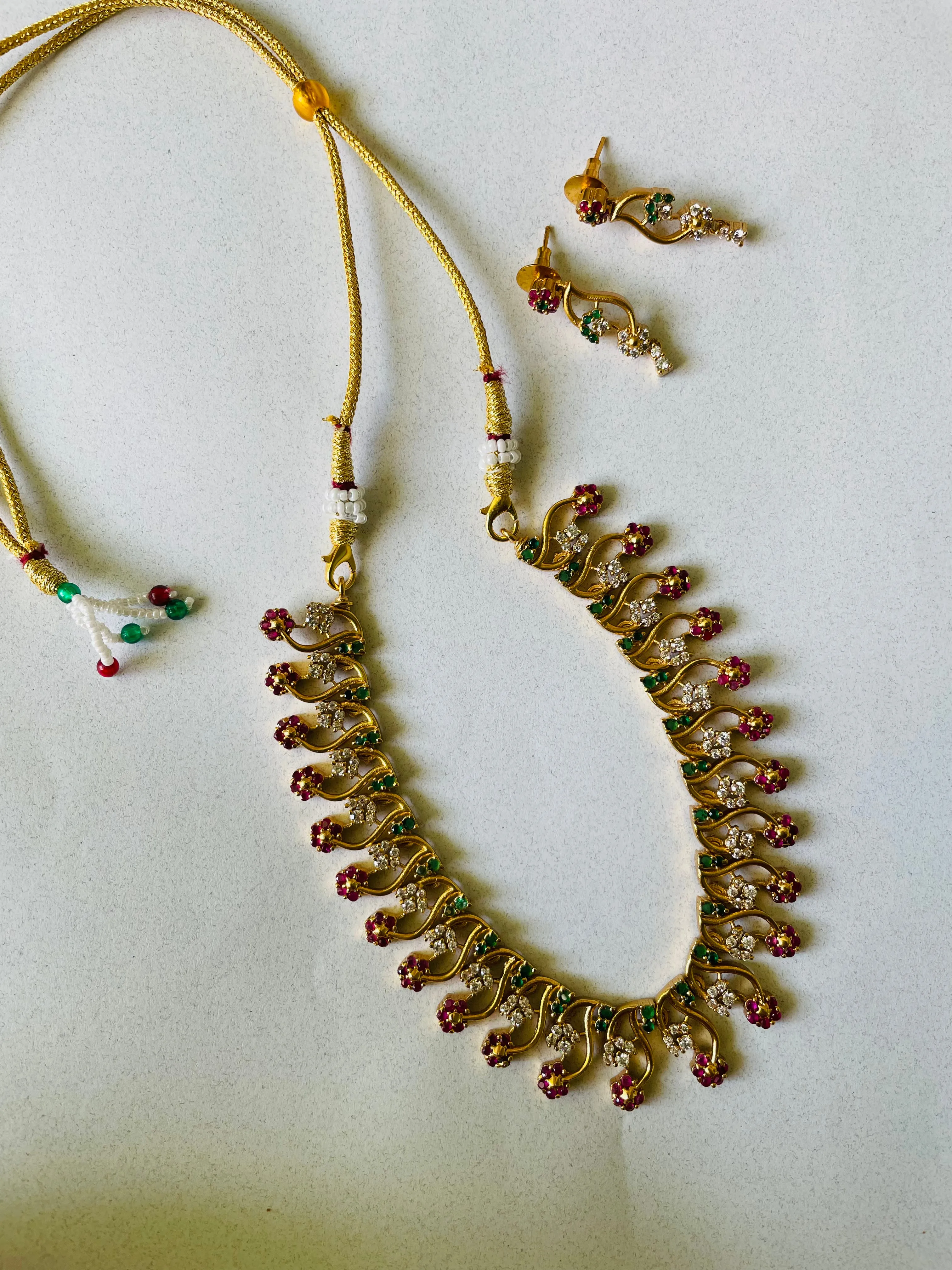 Vrishabha premium necklace