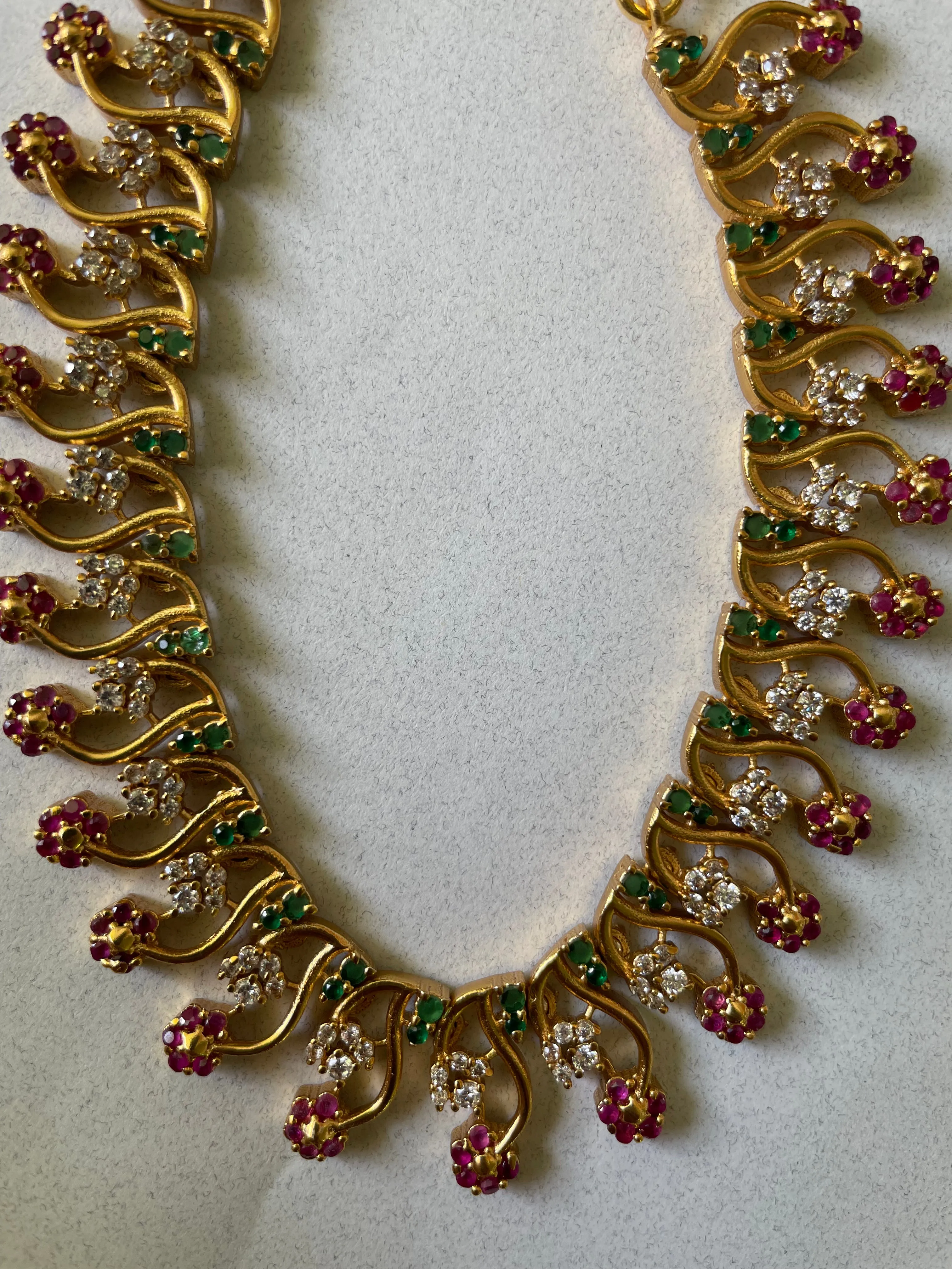 Vrishabha premium necklace